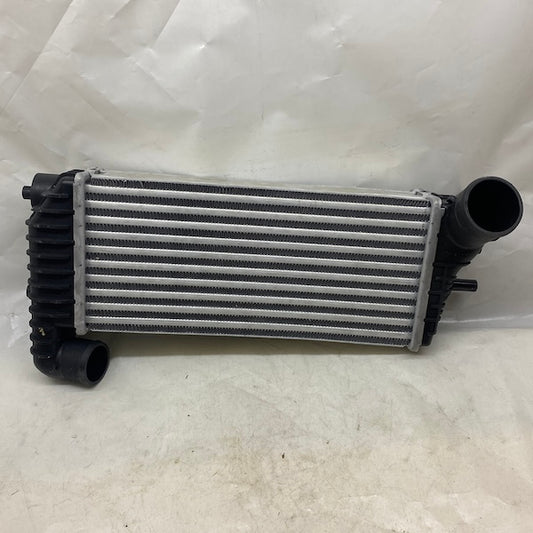 Ford Focus MK3 1.6/1.5 TDCi Turbo Radyatör BV61-9L440