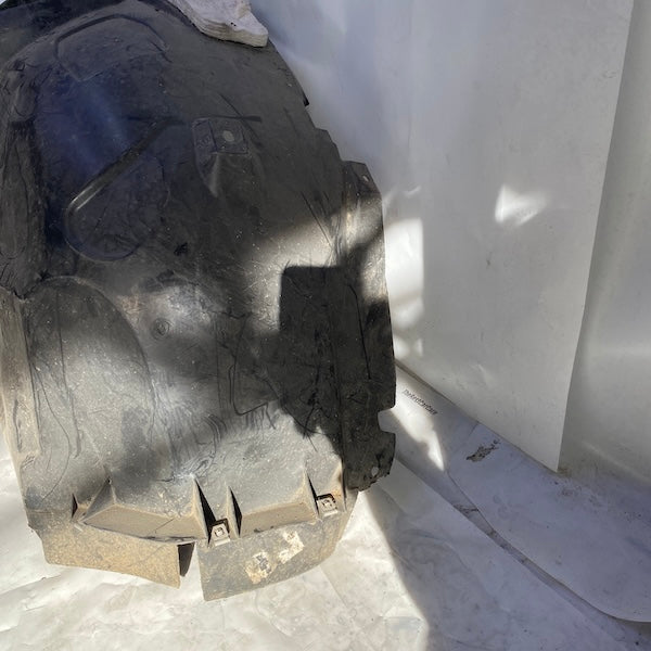 Ford Focus Ön Sol Çamurluk Davlumbazı AM51R16115EG