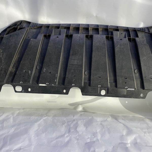 Ford Focus Ön Tampon Alt Muhafaza Radyatör Alt BM51-A8B384A