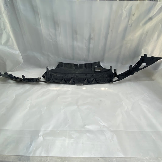 Ford Focus Ön Tampon Bağlantı Braketi BM51-17E778