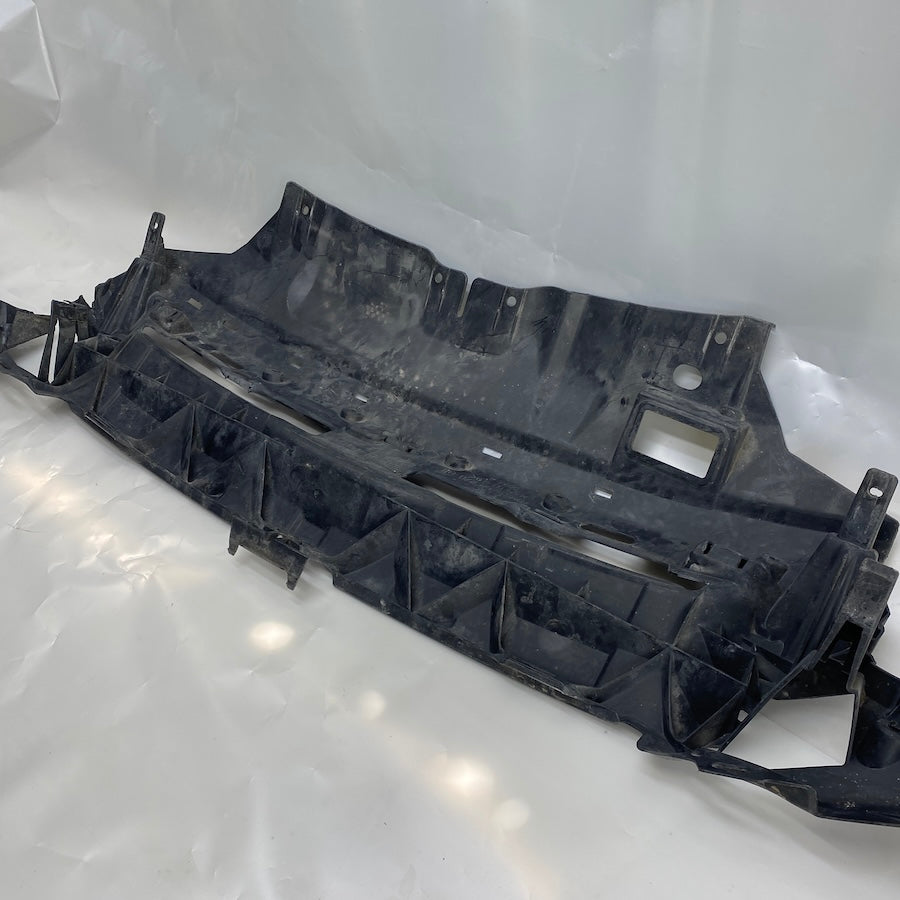 Ford Focus Ön Tampon Bağlantı Braketi BM51-17E778