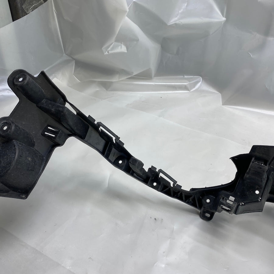 Ford Focus Ön Tampon Braketi Orta F1EB 17E778