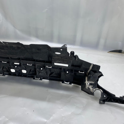 Ford Focus Ön Tampon Braketi Orta F1EB 17E778