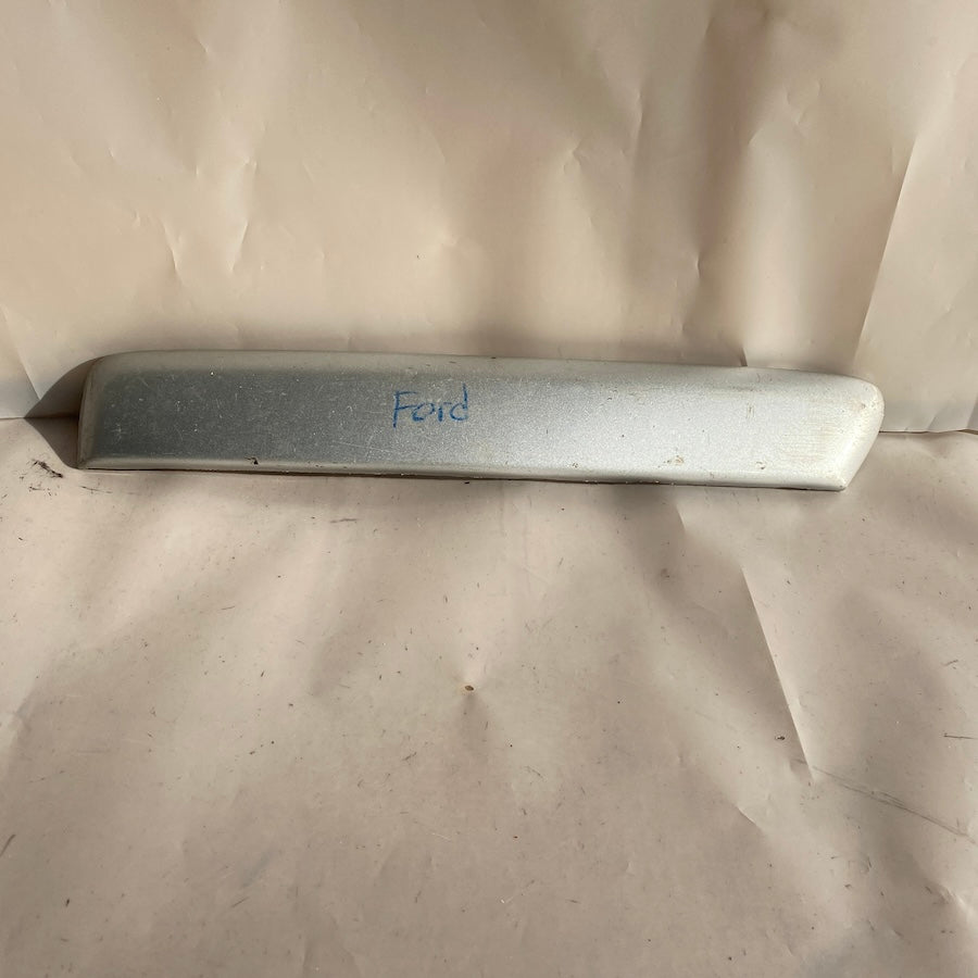 Ford Focus Ön Tampon Çıtası 5M51-17C755