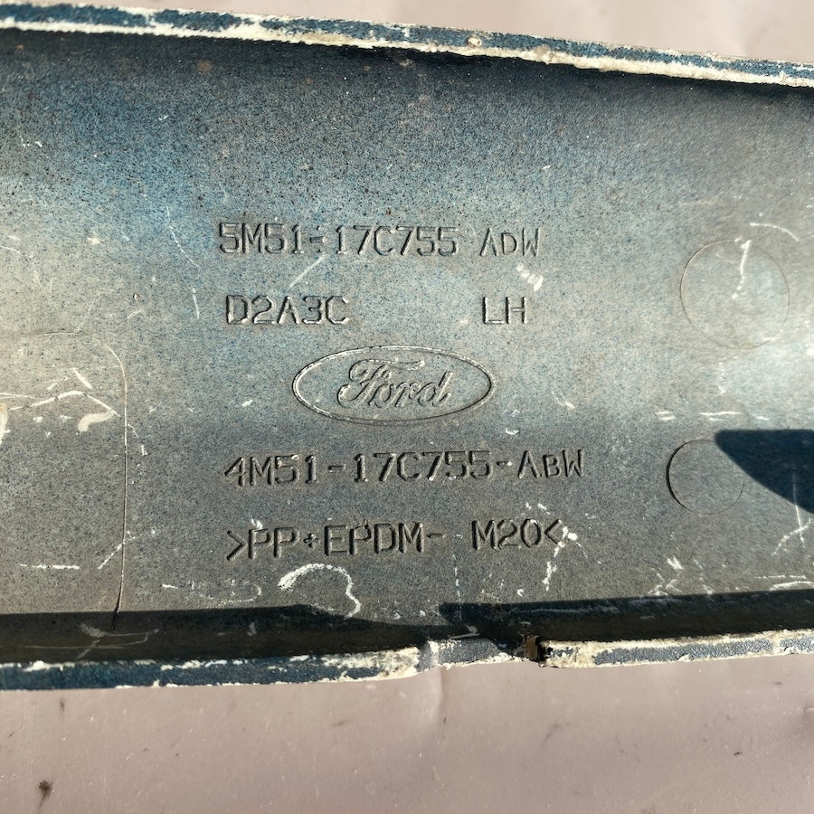 Ford Focus Ön Tampon Çıtası 5M51-17C755