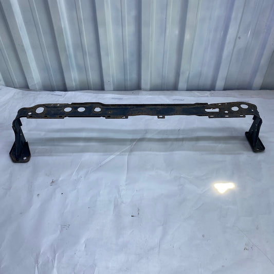 Ford Focus 2011-2015 çıkma radyatör alt sacı – OEM 8V61-8A297-JJ