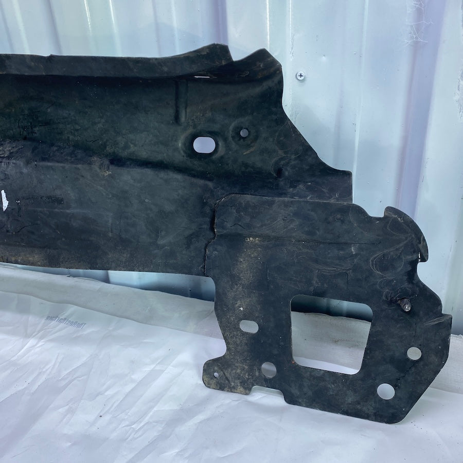 Ford 2005-2011 Focus arka panel sacı – sağlam, kaliteli parça