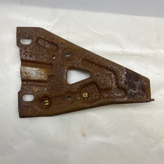 Ford Focus Torpido Yan Tutucu Braket 4M51-A044623