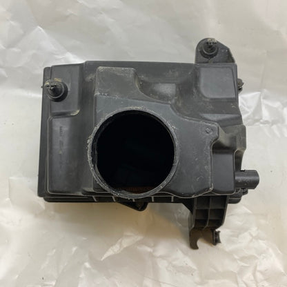 Ford Focus/C-Max 1.6 Benzinli Hava Filtre Kutusu 3M51-9600-CF