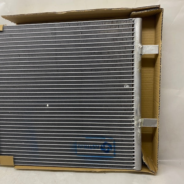 Ford Focus/C-Max Klima Radyatörü 3M5H19710AB 2004-2011 En Uygun Oto Parça
