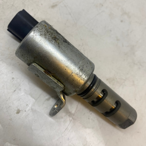 Ford Focus/C-Max/Kuga Eksantrik Mil Selenoid 4M5G En Uygun Oto Parça