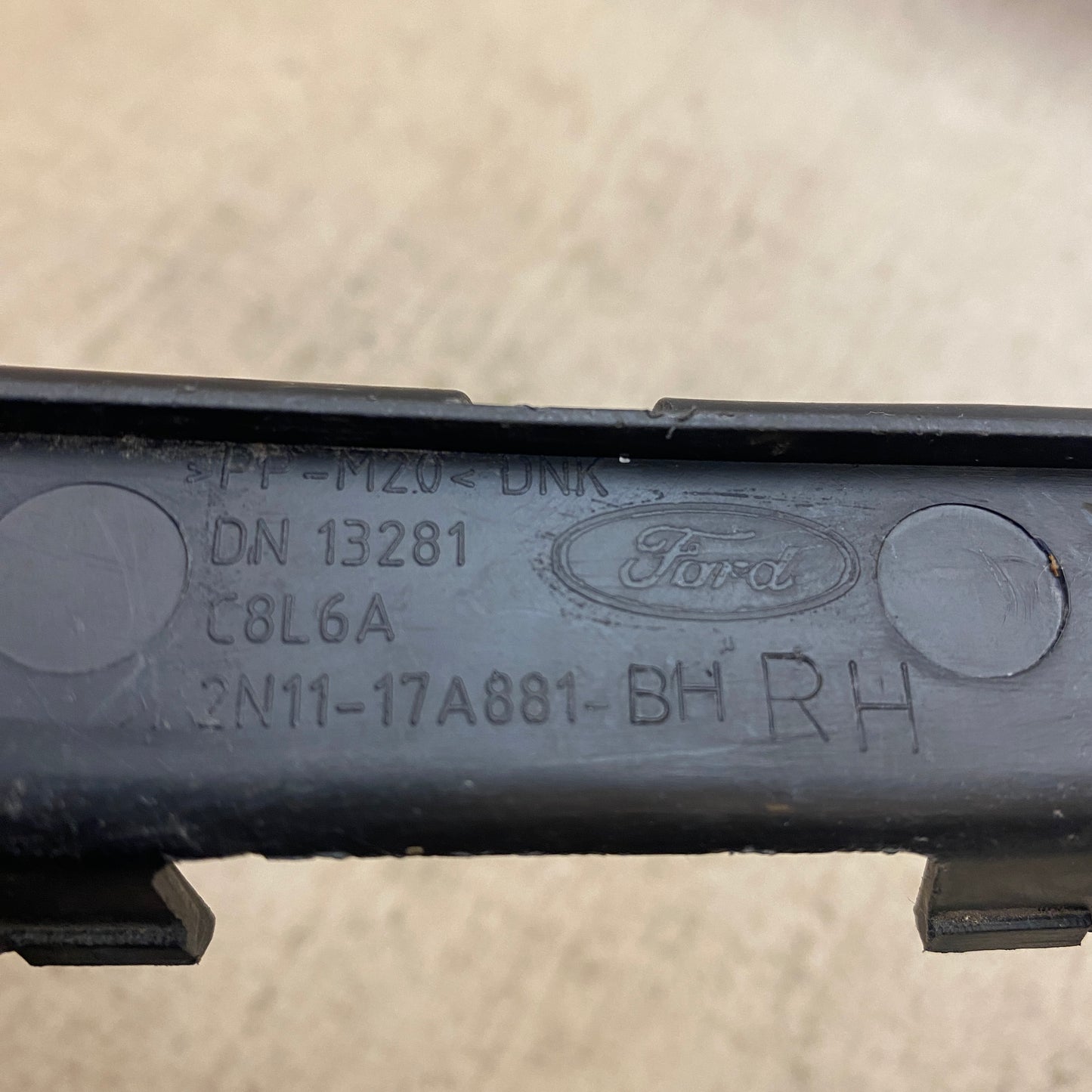 Ford Fusion Arka Tampon Braketi Sağ 2N11 17A881 BH