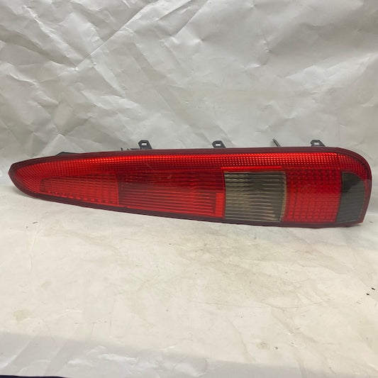 Ford Fusion Sağ Stop Lambası 2N11-13A602-B En Uygun Oto Parça