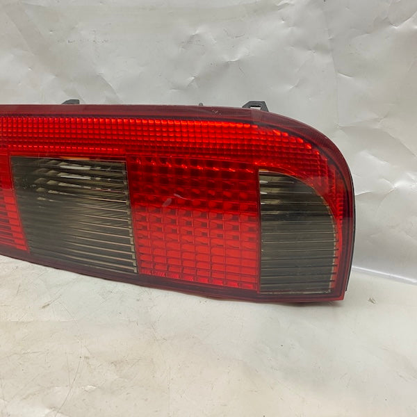 Ford Fusion Sağ Stop Lambası 2N11-13A602-B En Uygun Oto Parça