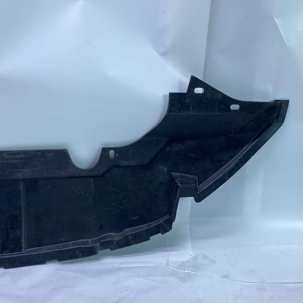 Ford Kuga Radyatör Alt Muhafaza 8V41-A8B384-AC 2008-2013