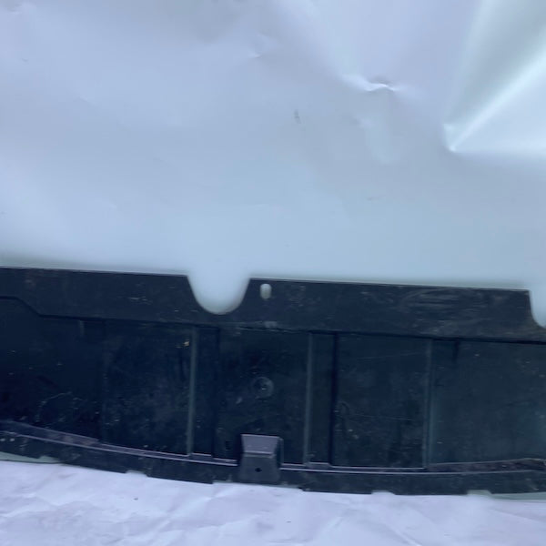 Ford Kuga Radyatör Alt Muhafaza 8V41-A8B384-AC 2008-2013