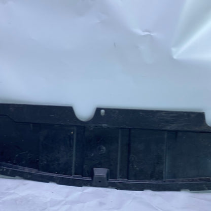 Ford Kuga Radyatör Alt Muhafaza 8V41-A8B384-AC 2008-2013