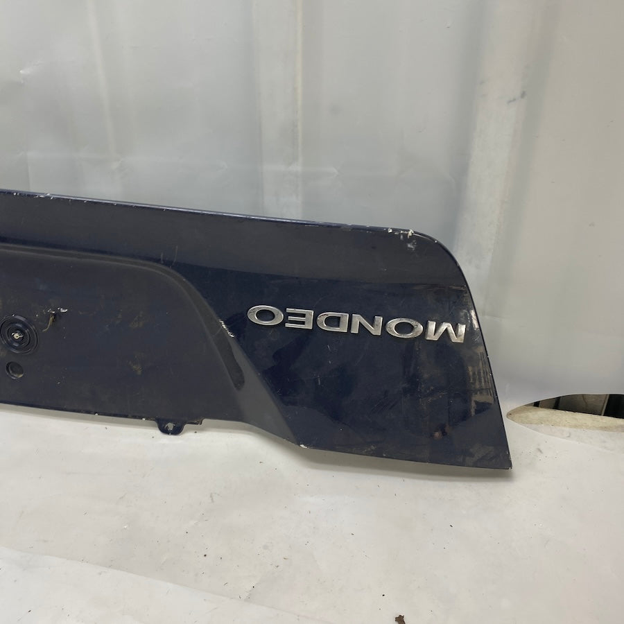 Ford Mondeo Arka Bagaj Kaplaması BS71-A423A40-A - En Uygun Oto Parça