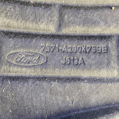 Ford Mondeo Arka Sağ Çamurluk Davlumbazı 7S71A280K73BB