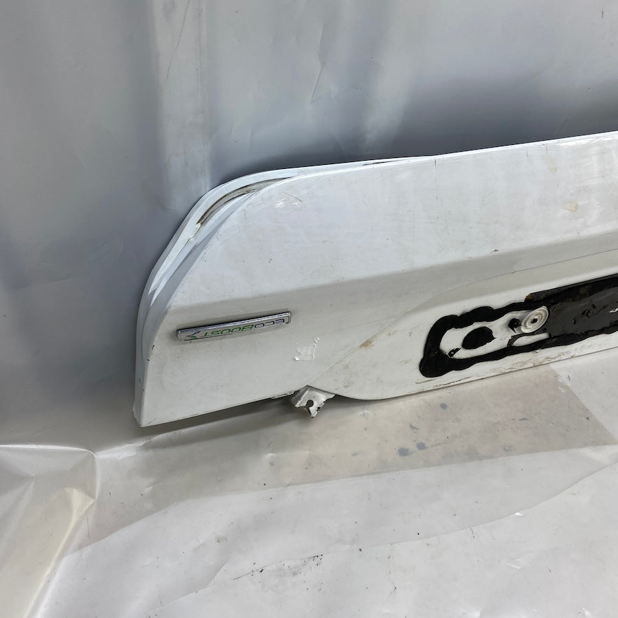 Ford Mondeo Bagaj Kapağı Kaplaması DS73-F423A40-E - En Uygun Oto Parça