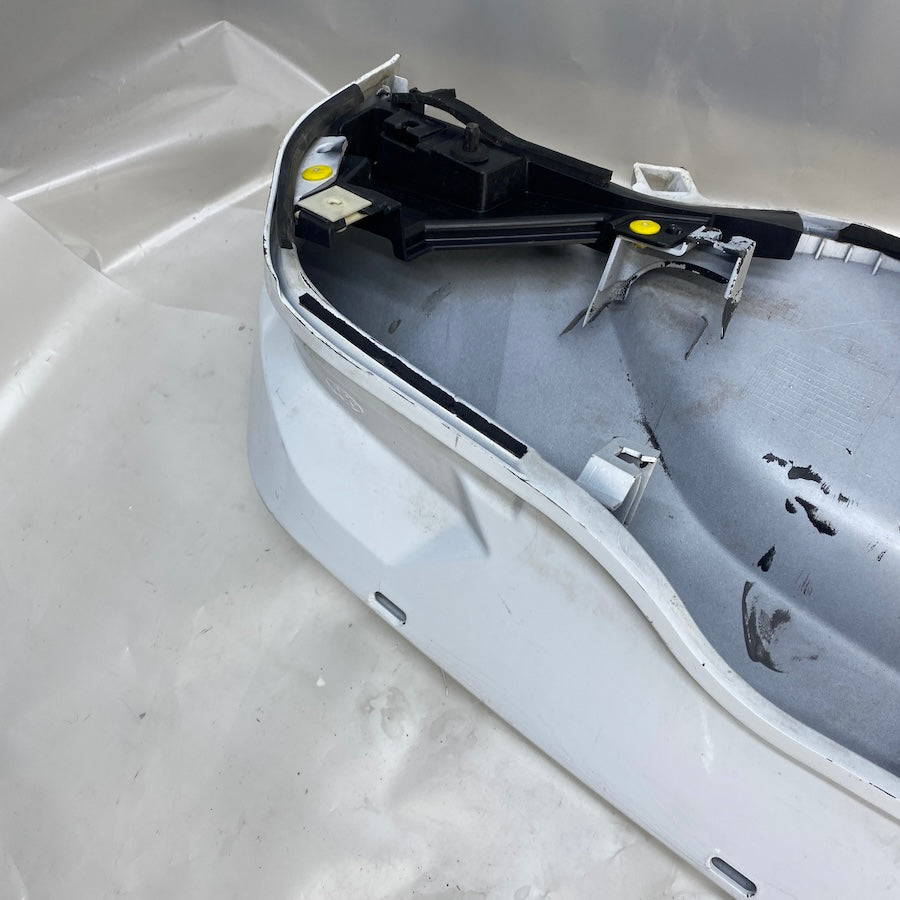Ford Mondeo Bagaj Kapağı Kaplaması DS73-F423A40-E - En Uygun Oto Parça