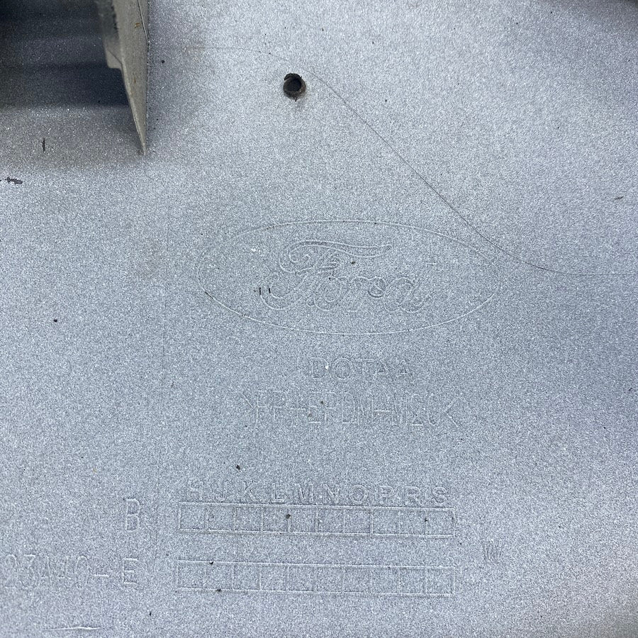 Ford Mondeo Bagaj Kapağı Kaplaması DS73-F423A40-E - En Uygun Oto Parça