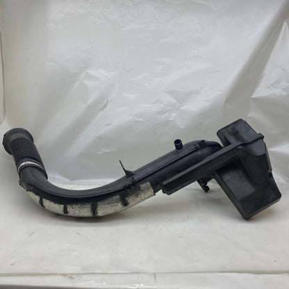 Ford Mondeo Hava Filitre Borusu 6G91-9C623-EJ