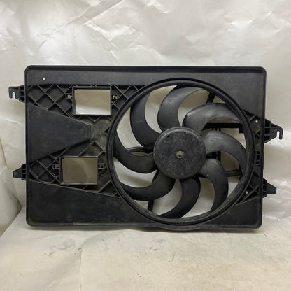 Ford Mondeo MK3 Otomatik Vites Radyatör Fanı/Davlumbazı Orijinal Çıkma En Uygun Oto Parça