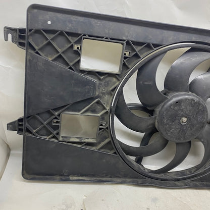 Ford Mondeo MK3 Otomatik Vites Radyatör Fanı/Davlumbazı Orijinal Çıkma En Uygun Oto Parça