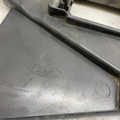 Ford Mondeo MK3 Otomatik Vites Radyatör Fanı/Davlumbazı Orijinal Çıkma En Uygun Oto Parça