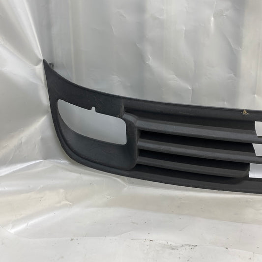 Ford Mondeo Ön Tampon Alt Karlık Sisli 93BB17B968BB - En Uygun Oto Parça
