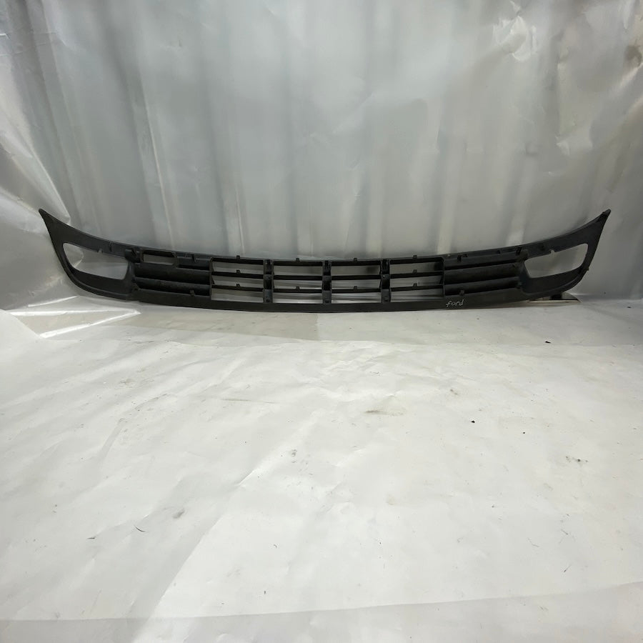 Ford Mondeo Ön Tampon Alt Karlık Sisli 93BB17B968BB - En Uygun Oto Parça