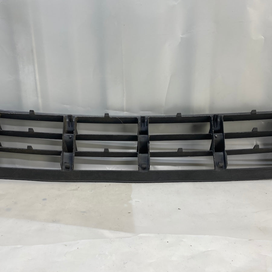 Ford Mondeo Ön Tampon Alt Karlık Sisli 93BB17B968BB - En Uygun Oto Parça