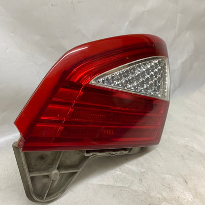 Ford Mondeo Sağ İç Stop 7S71-13A602 07 En Uygun Oto Parça