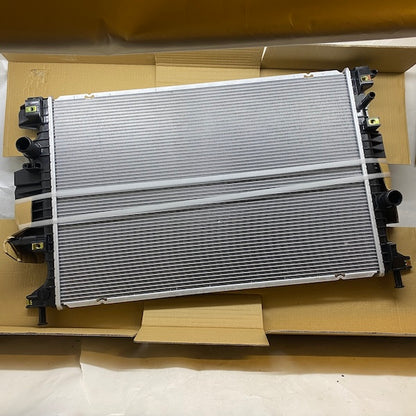 Ford Mondeo Su Radyatörü 1.5/2.0 TDCi EcoBoost DG93-8005A6 En Uygun Oto Parça