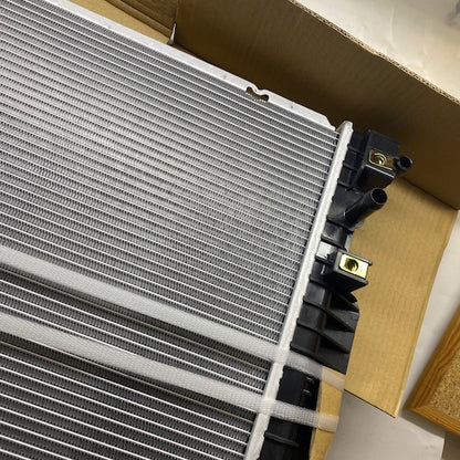 Ford Mondeo Su Radyatörü 1.5/2.0 TDCi EcoBoost DG93-8005A6 En Uygun Oto Parça