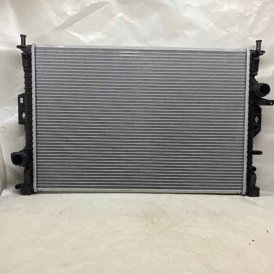 Ford Mondeo/Volvo S60/V40 Motor Su Radyatörü 1420158
