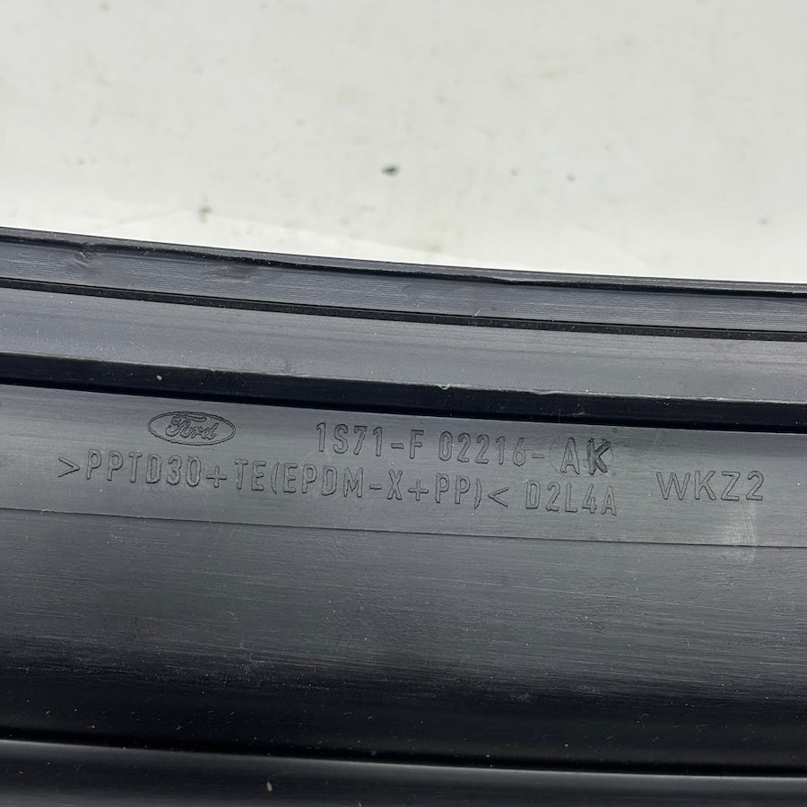 Ford Monteo Ön Cam Izgarası 1S71-F02216