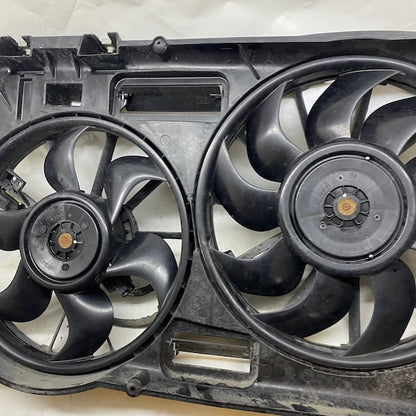 Ford Mustang 2.3 EcoBoost Motor Soğutma Fanı FR3C-8C607-BC En Uygun Oto Parça
