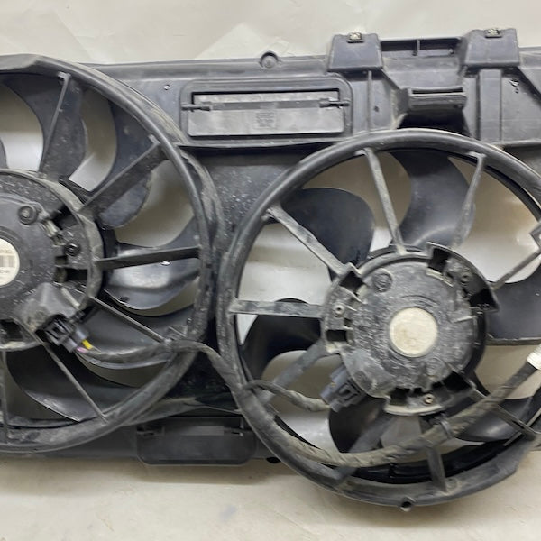 Ford Mustang 2.3 EcoBoost Motor Soğutma Fanı FR3C-8C607-BC En Uygun Oto Parça