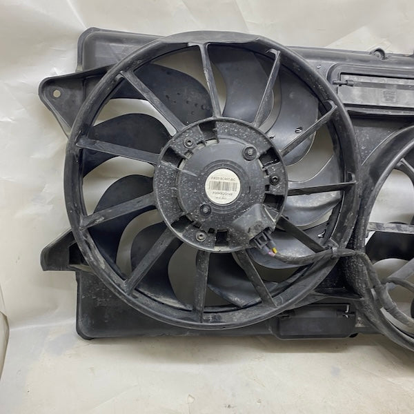 Ford Mustang 2.3 EcoBoost Motor Soğutma Fanı FR3C-8C607-BC En Uygun Oto Parça