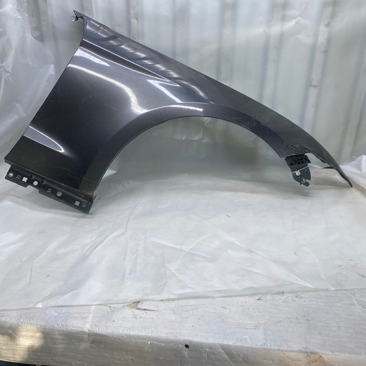 Ford Mustang Ön Çamurluk 2014-2021 Orijinal Çıkma