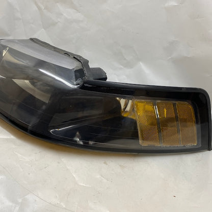 Ford Mustang Sol Far Camı ve İç Tesisat XR33-13006S0