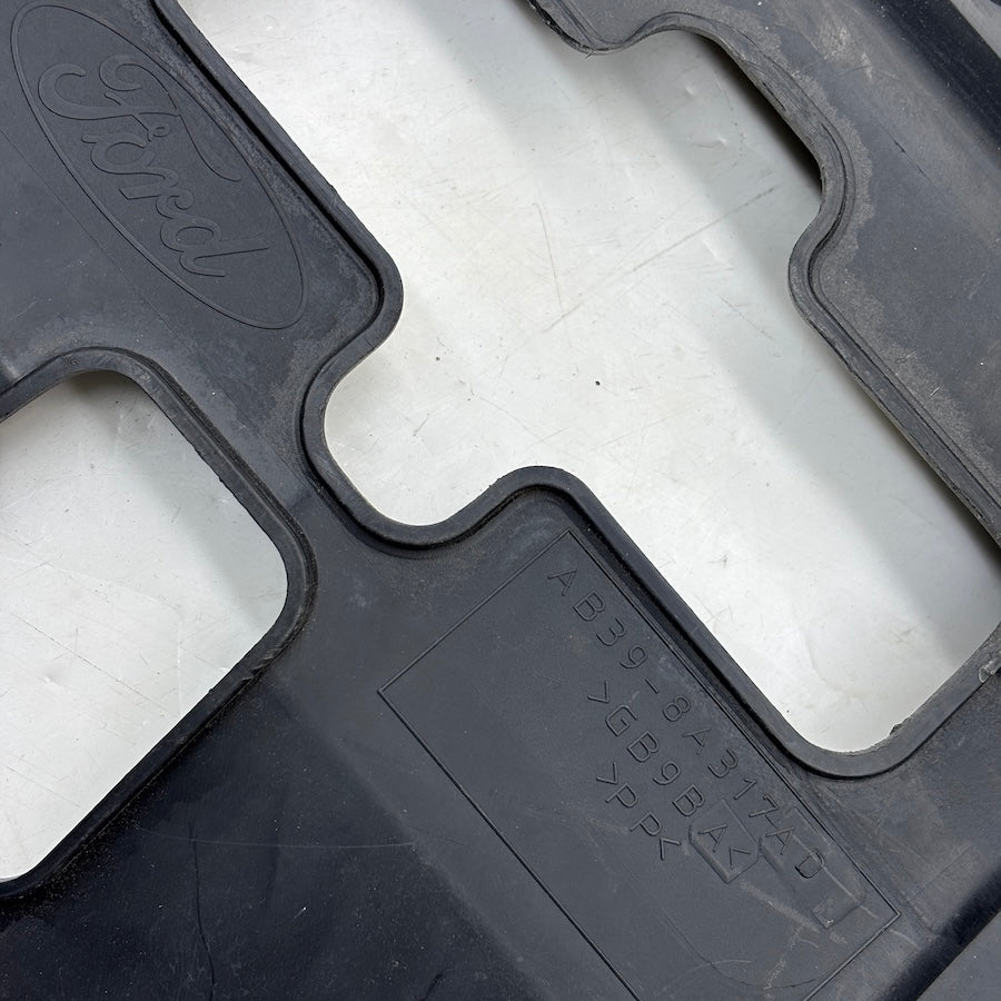 Ford Ranger Ön Panel Üst Kaplama AB39-8A317-A