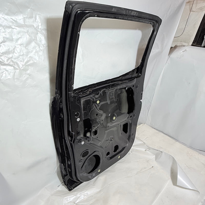 Ford Ranger Sağ Arka Kapı 2014-2020 AB39-2624701-AB En Uygun Oto Parça