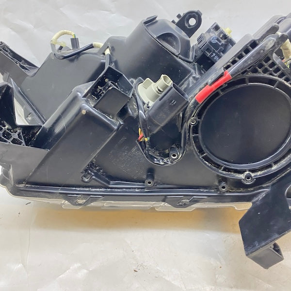 Ford Ranger Sağ Far Mercekli 16-21 En Uygun Oto Parça