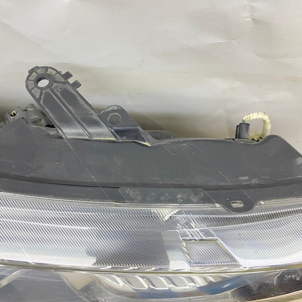 Ford Ranger Sağ Far Mercekli 16-21 En Uygun Oto Parça