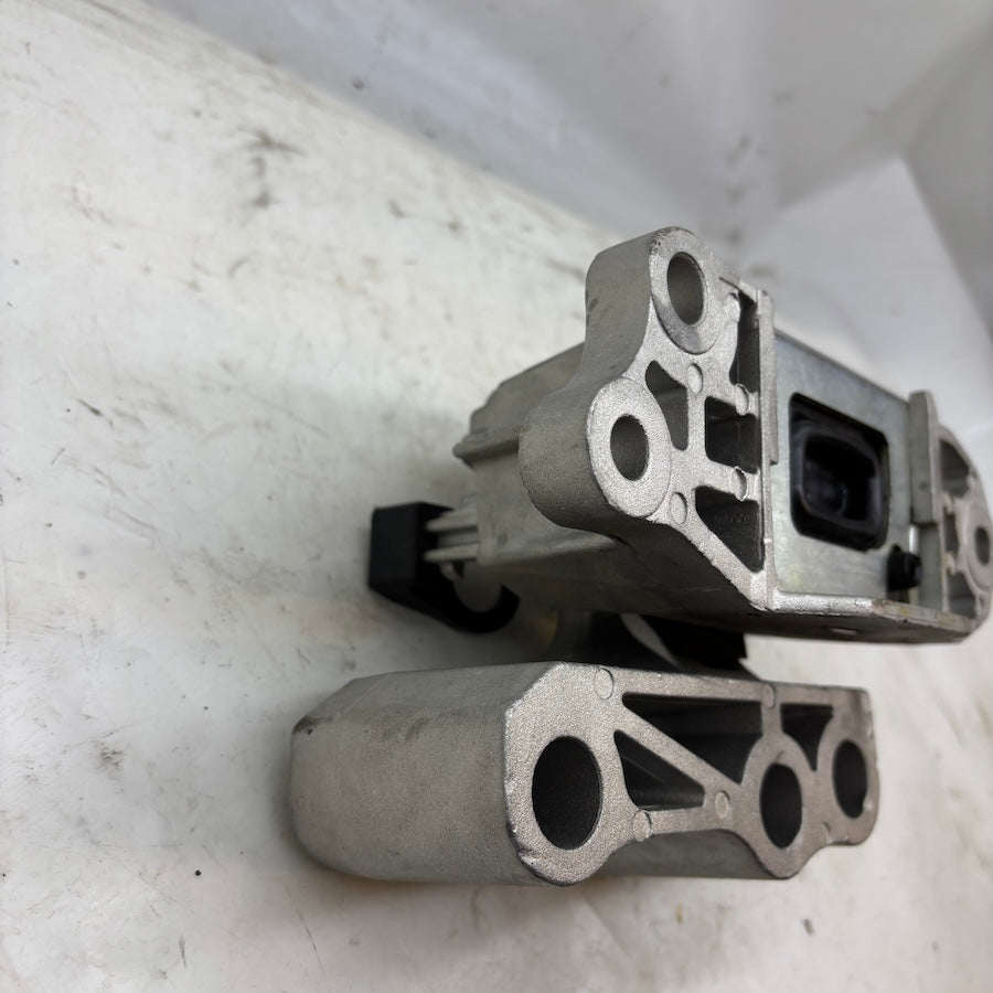 Ford Transit Şanzıman Üst Takozu GK21-7MT24AE