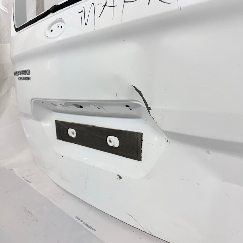 Ford Tourneo Courier Bagaj Kapağı Beyaz En Uygun Oto Parça