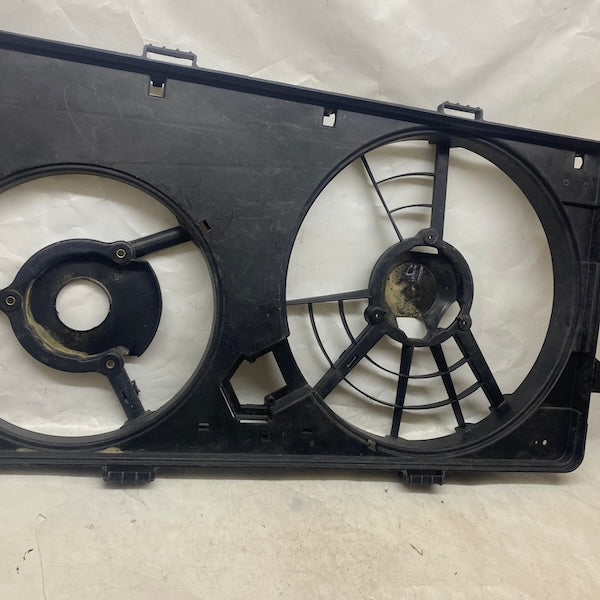 Ford Transit 2.2 TDCi Radyatör Fan 6C11-8C607BC Orijinal Çıkma En Uygun Oto Parça